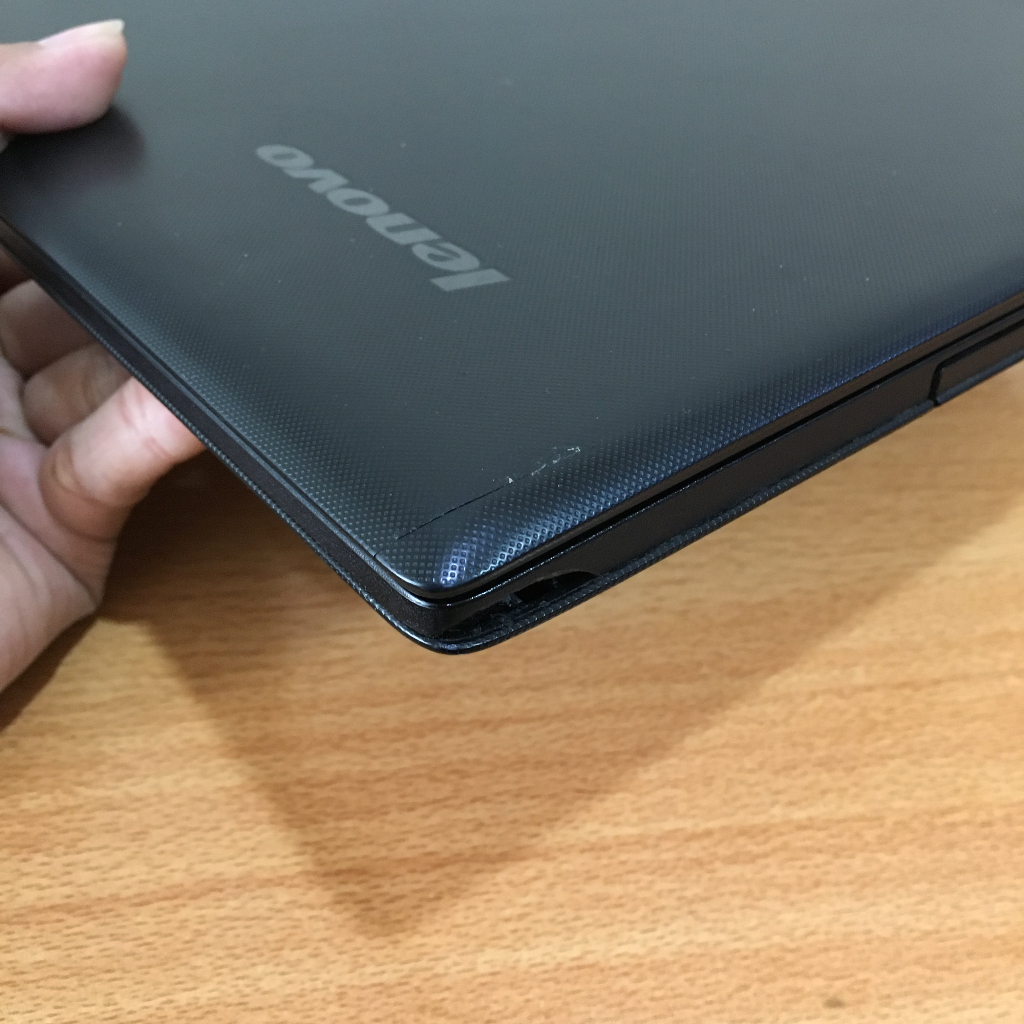 Laptop Lenovo Ideapad Core i3 Gen 5 RAM 4GB SSD 128GB Murah