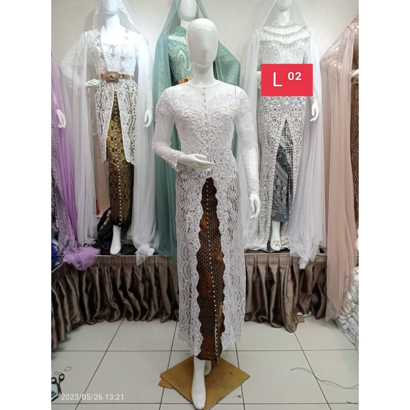 kebaya akad nikah Payet sematakai bahan brokat)