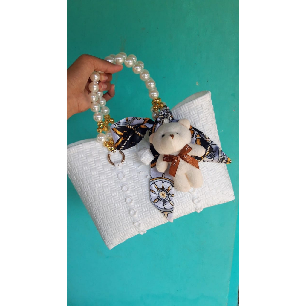 Tas anyaman/Tas anyaman plastik jali jali/Tas Pesta/Tas anyam handle mutiara/Tas wanita