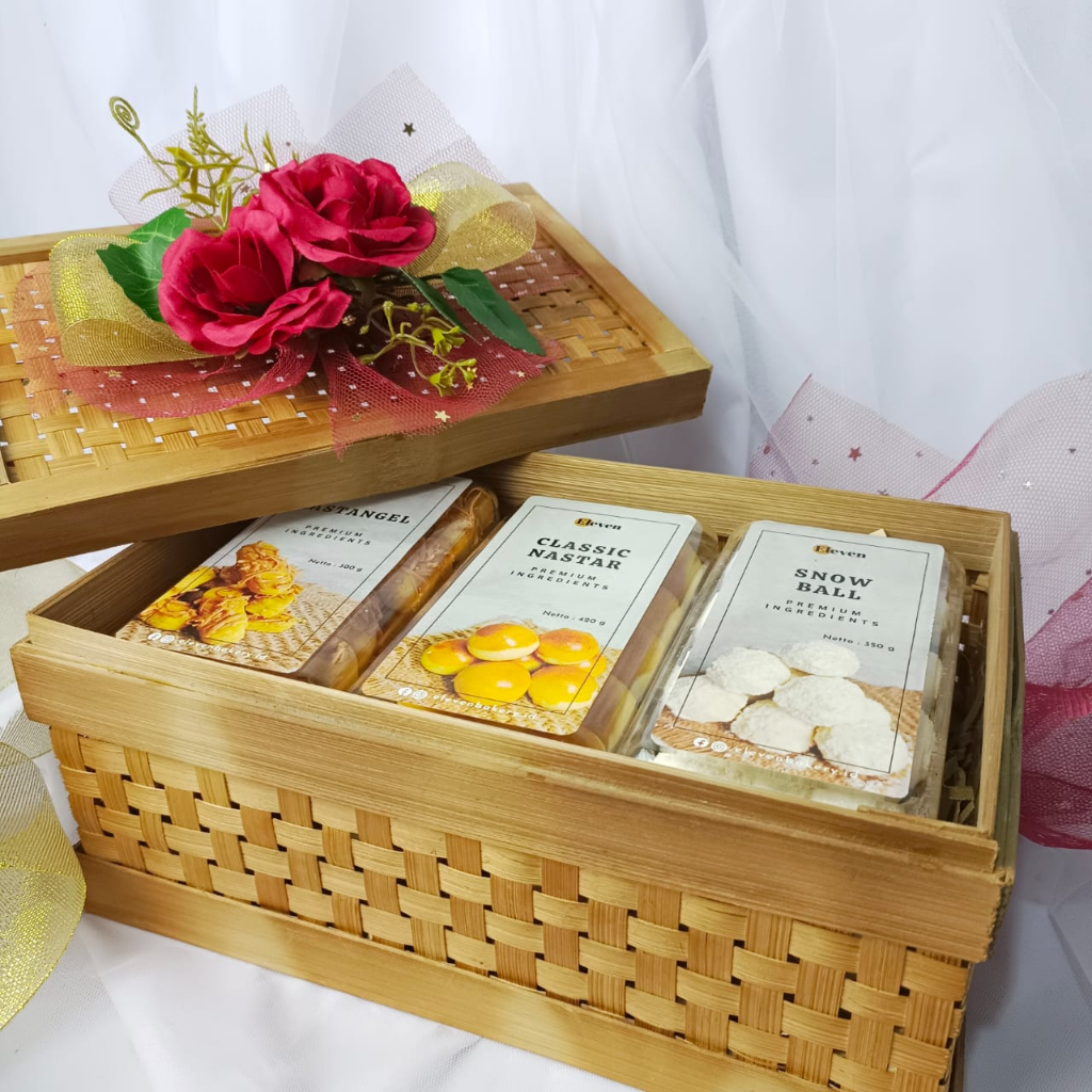 

Hampers Box Bambu Toples 3 ELEVEN