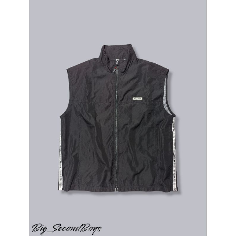 ROMPI BRAND MURAH // VEST OUTDOOR BRAND SECOND PRILOVED // ROMPI TERMURAH // ROMPI SECOND PRILOVED