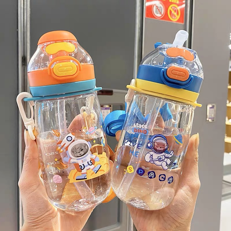 2681 BOTOL MINUM ANAK KARAKTER ASTRONOT - BOTOL MINUM SELIYA KARAKTER 550ML - BOTOL MINUM LUCU DENGAN TALI PANJANG DAN SEDOTAN