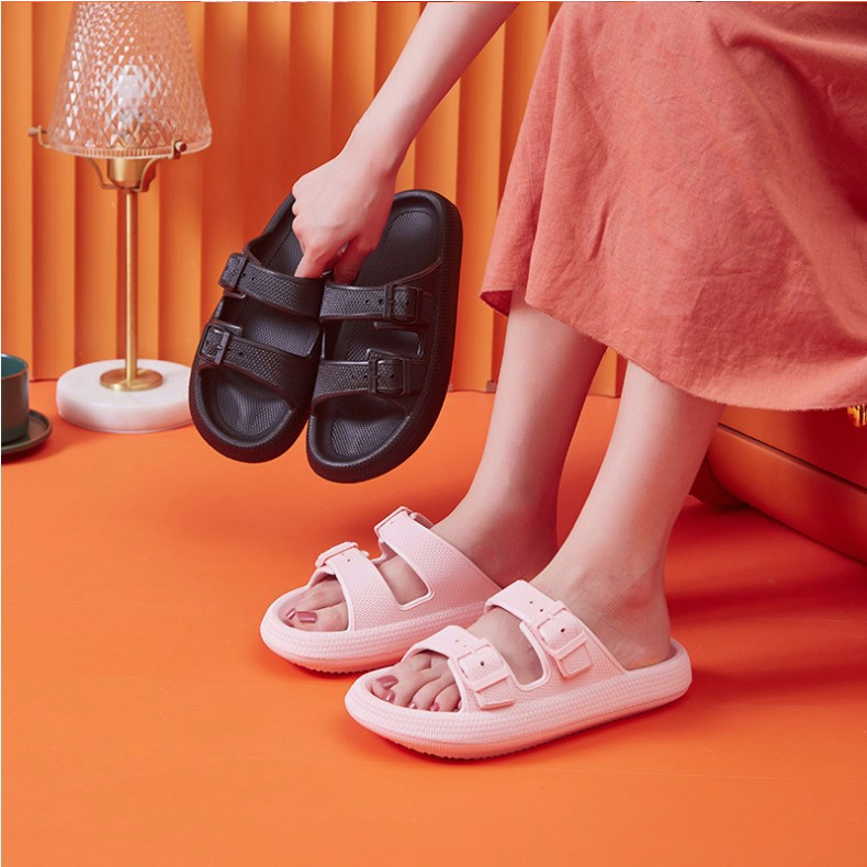 sandal Karet wanita gesper  terbaru 2023 sendal jelly kasual wanita kekinian sandal slop cewek Import Anti-Slip Soft Slipper