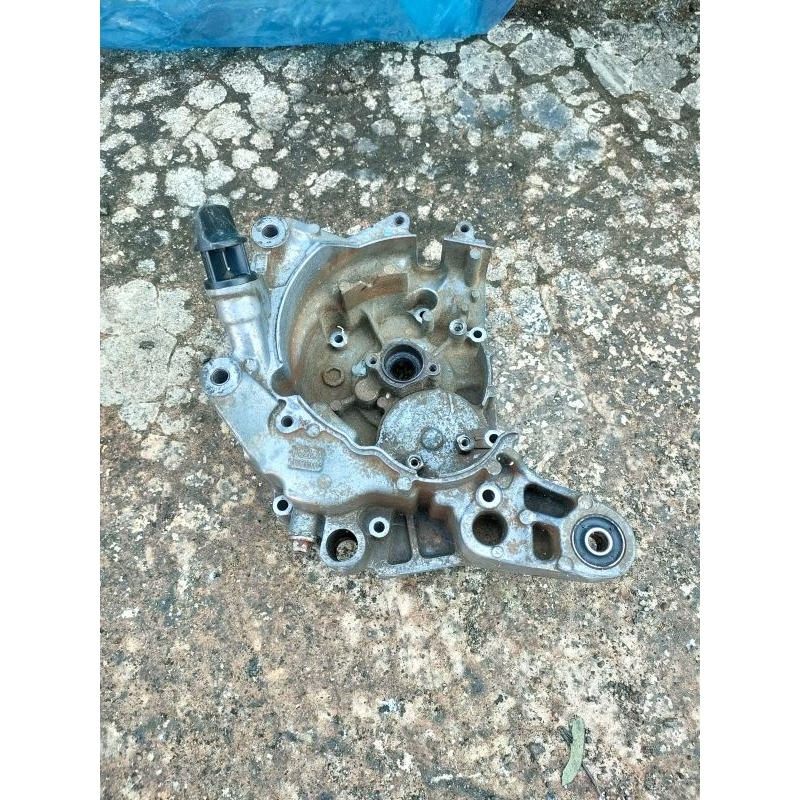 krengkes kalter crankcase kanan beat fi KZL
