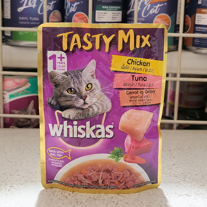 Whiskas Tasty Mix Sachet Chicken Tuna Carrot In Gravy pouch 70G  Wet Food