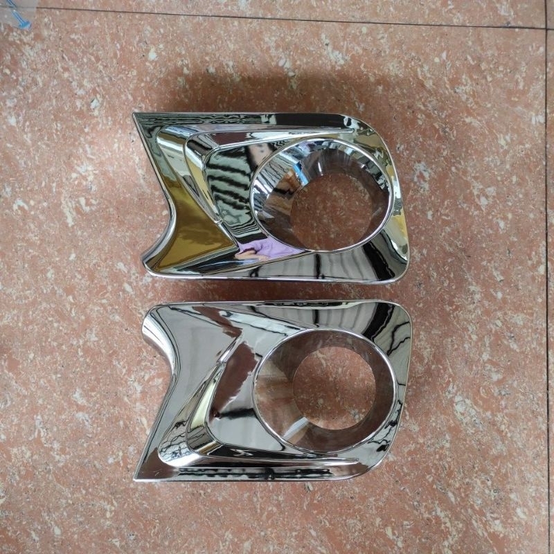 COVER Ring foglamp TOYOTA ALL NEW AVANZA  tipe G / NEW XENIA  2012 2013 2014 PUTIH HITAM ABU SILVER MERAH chrome crome