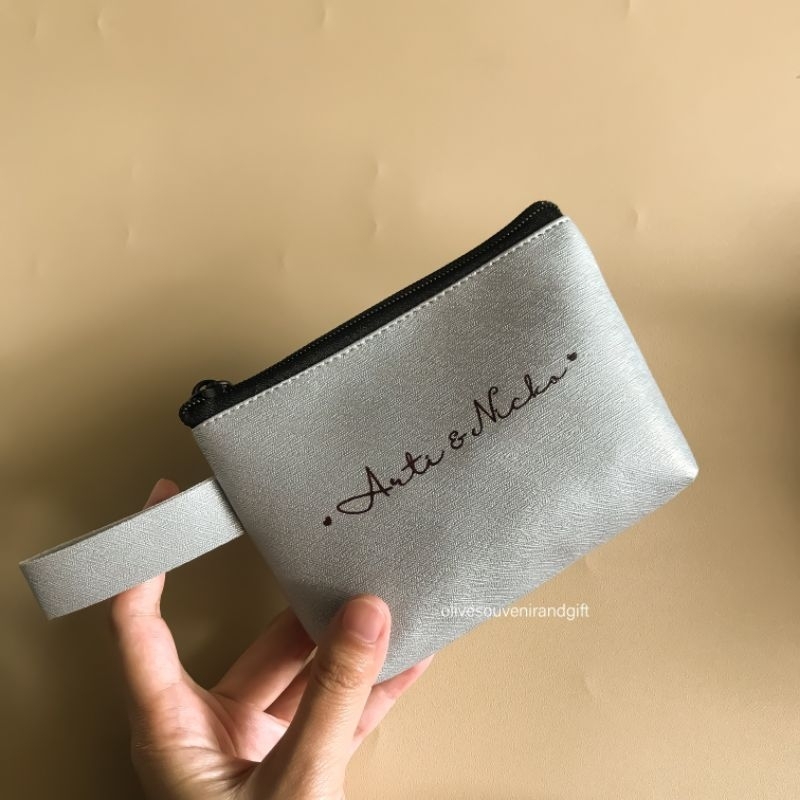 Bomet Pouch Metalik Souvenir Pouch Souvenir Pernikahan Souvenir Wedding Souvenir Unik