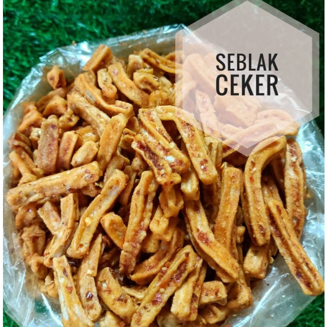 

seblak ceker 100 gr pedas daun jeruk gurih dan enak