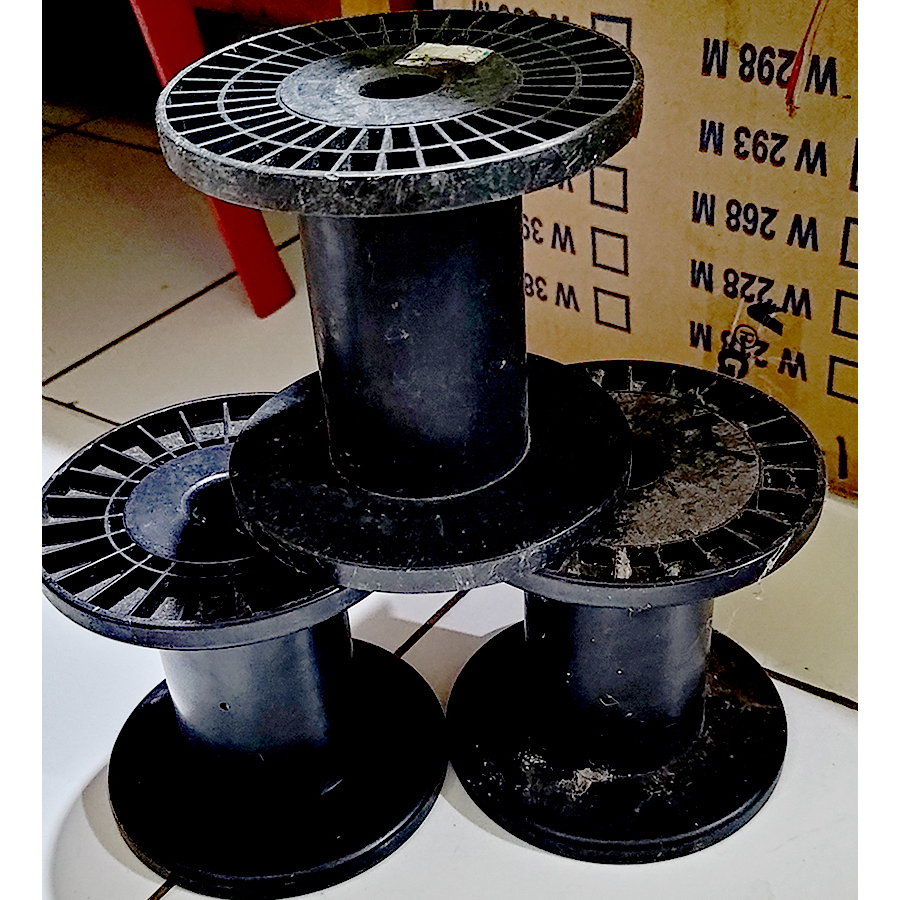 Bobin Rol Kawat  / Roll Timah / Tempat Gulungan Kabel / Klosan / Clos / Bobbin Plastik