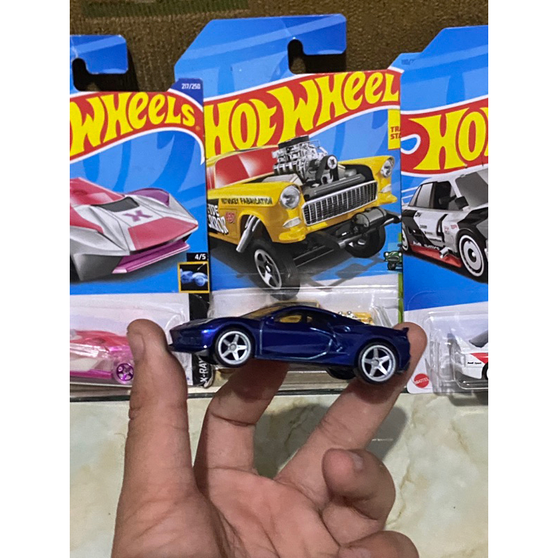 Hotwheels TH 2020 CORVETTE Looas