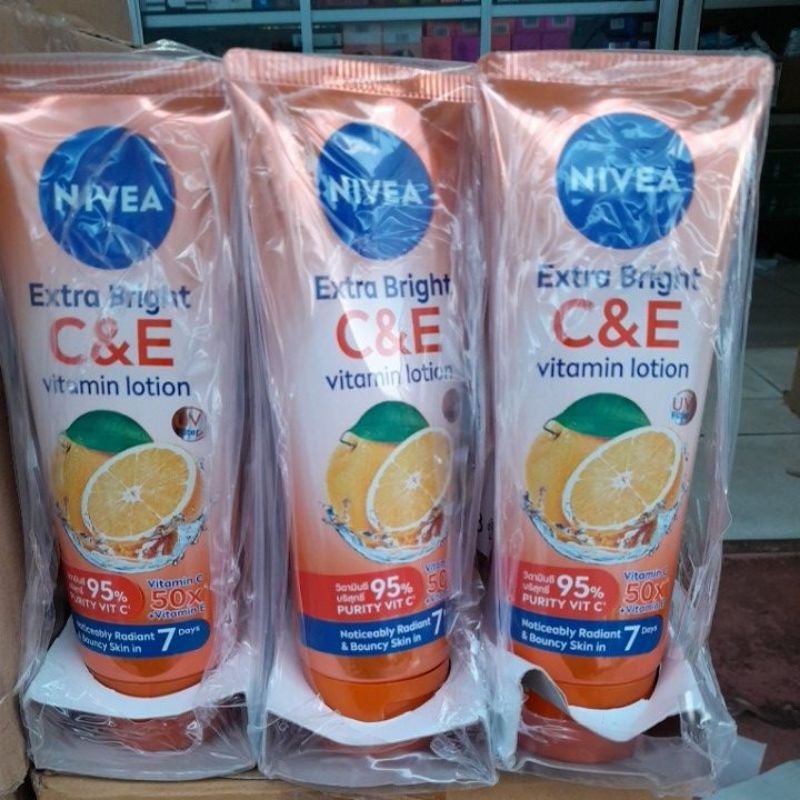 Nivea Ektra Bright C&amp;E Vitamin Body Lotion Isi 180ml Original 100% Promo