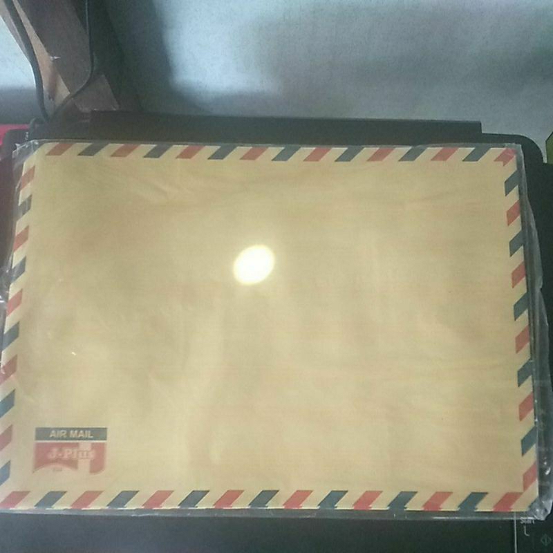 

Map / amplop coklat plus tali