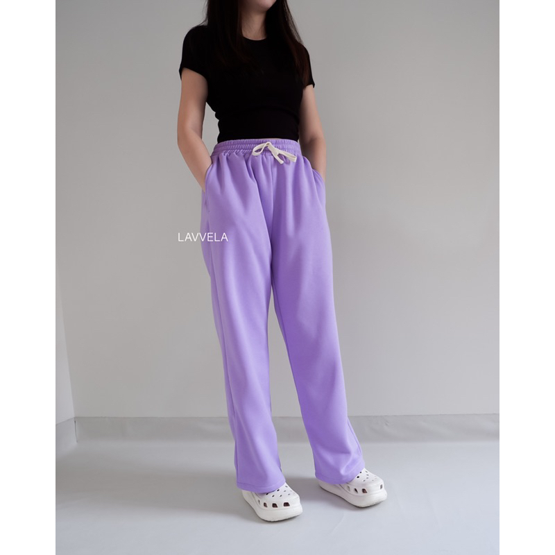 SEIRA SWEATPANTS | CELANA TRAINING | CELANA FLEECE | CELANA BASIC PANTS | CELANA KULOT | CELANA BASIC TIDUR | CELANA HOMMIE | LAVVELA | CELANA PREMIUM | CELANA WANITA | BAGGY PANTS