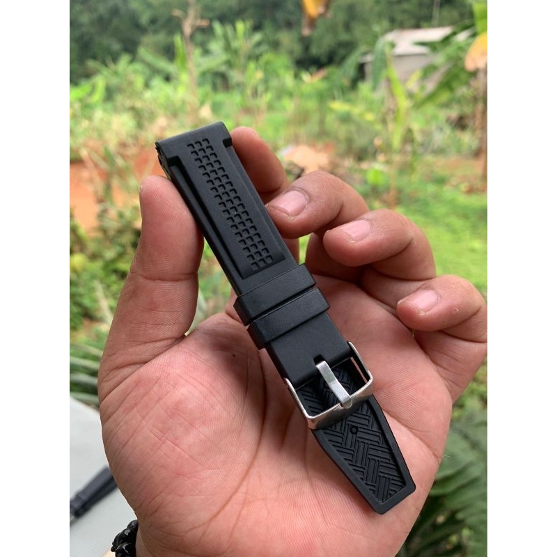 Strap tali jam tangan karet Rubber hitam lembut 22MM