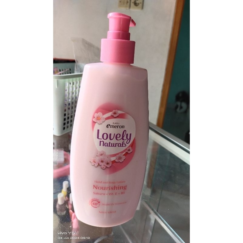 HANDBODY LATION LOVELY UKURAN BESAR