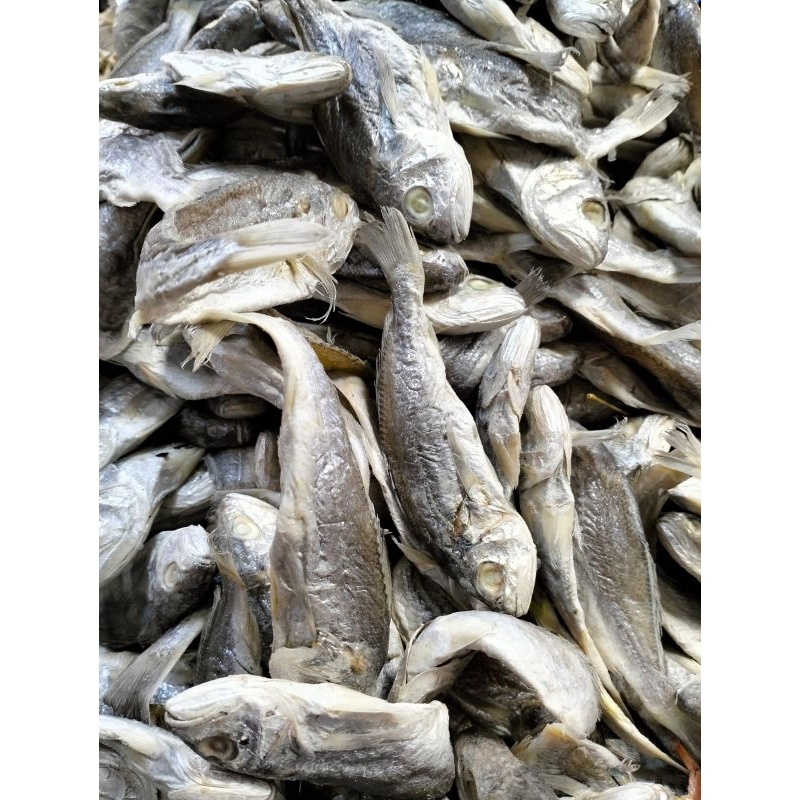 

ikan asin kepala batu /isi 1kg