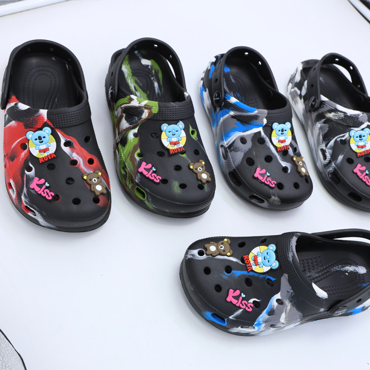 Sandal Kodok Wanita Sandal Baim Wanita Slop Kodok Classic Bae Clog Motif Kiss Eva Anti Slip