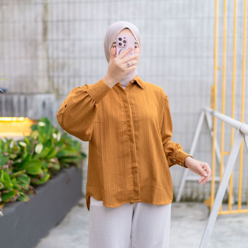 EXTRA SALE! Kemeja Lady Crush Lengan Balon Atasan Blouse Wanita Kekinian