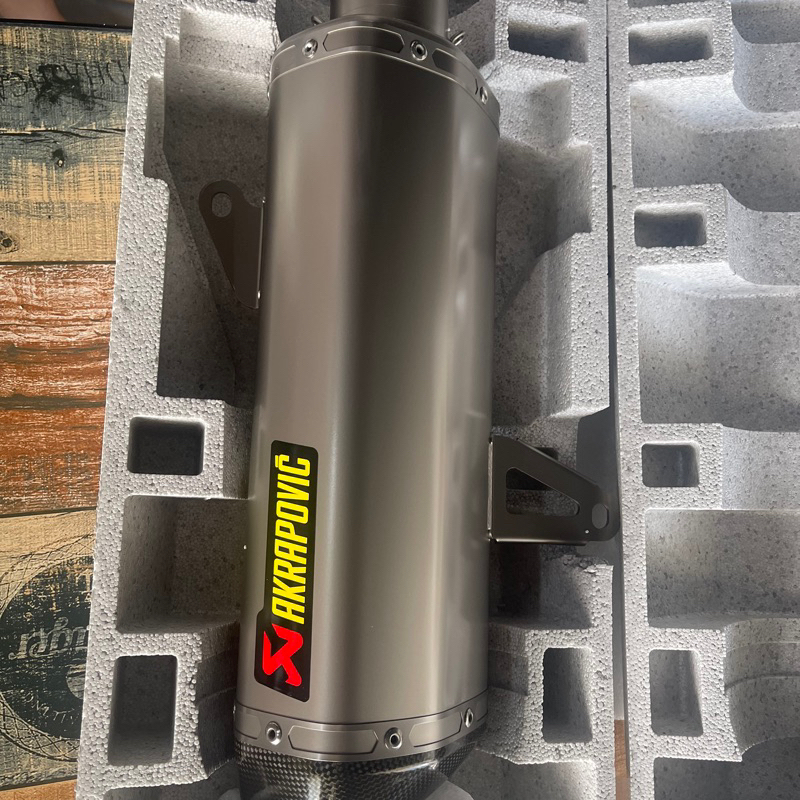 AKRAPOVIC YAMAHA XMAX CONNECTED