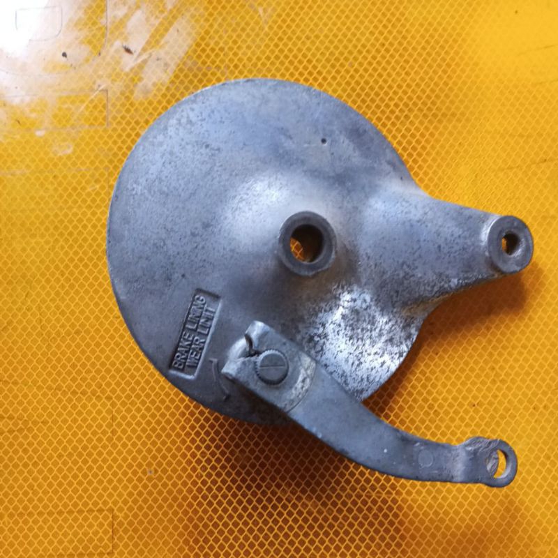 Tutup Tromol Belakang Thunder 125