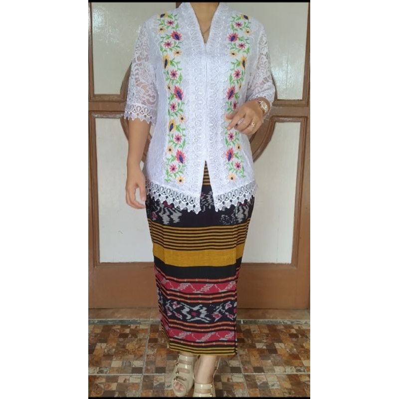 Atasan kebaya putih brokat bordir kancing hidup L xl xxl 3xl 4xl 5xl tangan 3/4