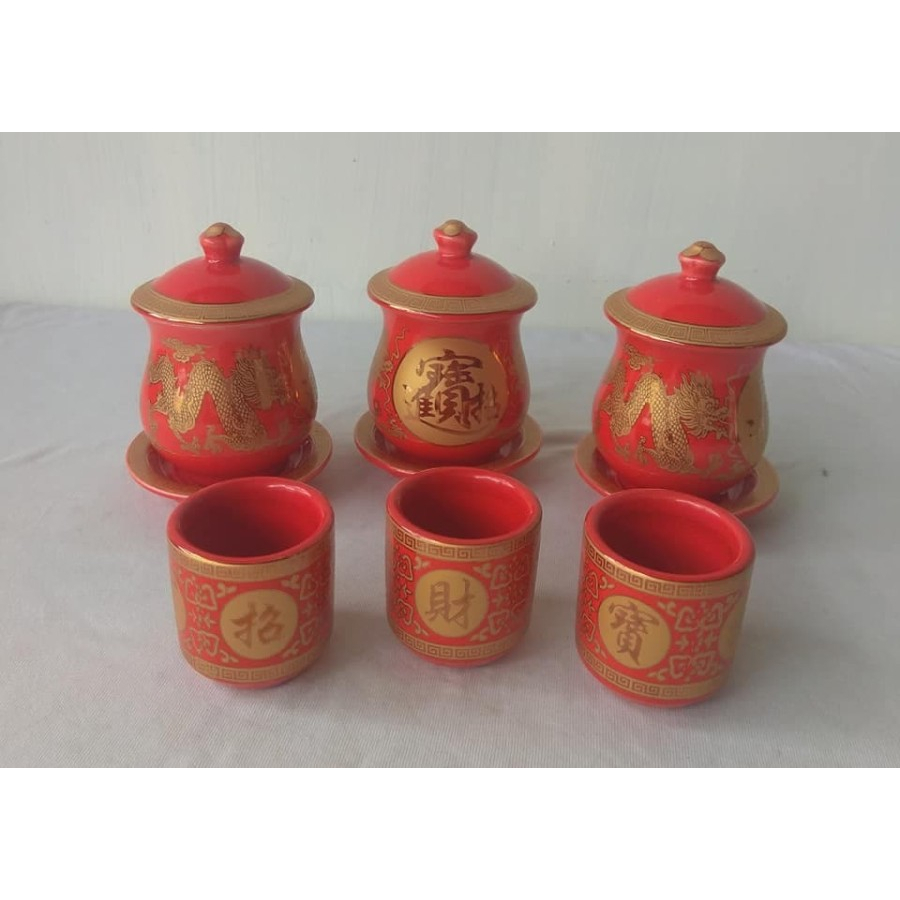 cucing cawan keramik sembahyangan