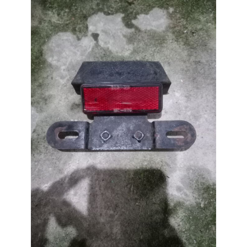 Breket plat nomer dudukan plat nomer Yamaha f1zr force one force 1 f1z vega r vegar