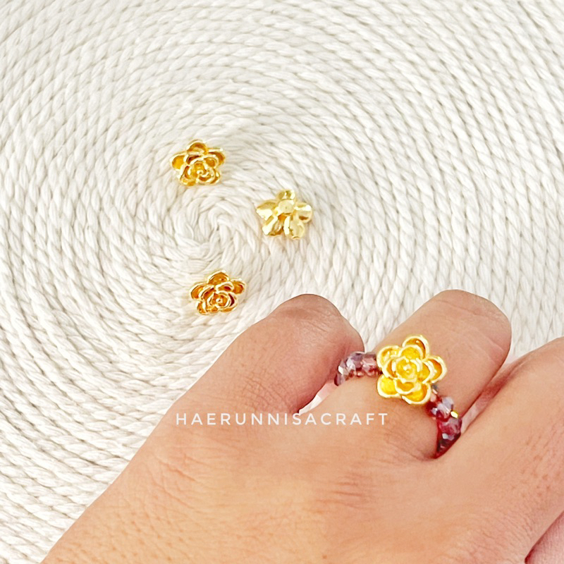 Liontin Charm Bunga Kecil Hiasan Untuk Cincin Crystal Ceko