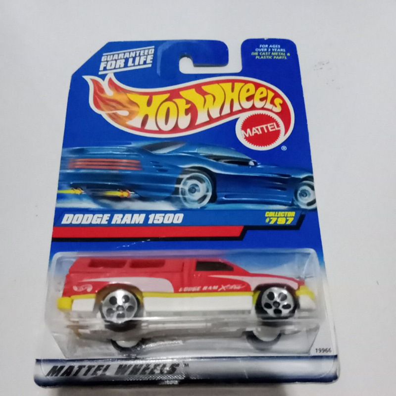 Hot Wheels Dodge Ram 1500.