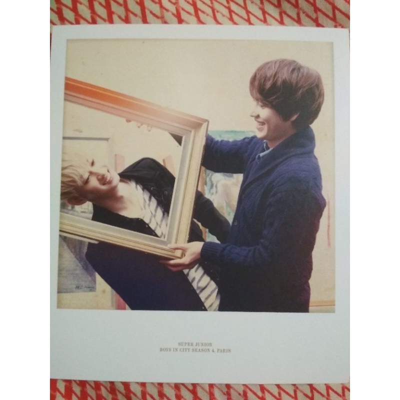 photo card Kyuhyun Boys in city Paris official