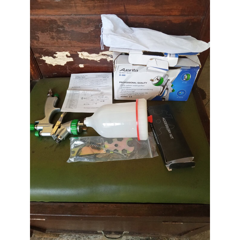 SPRAY GUN AUARITA HVLP H899 NOZZLE 1,3mm 600cc CUP SPRAY GUN