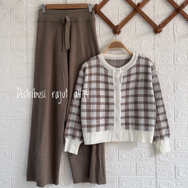 ONESET CARDI CROP MAY SETELAN CELANA RAJUT KULOT WANITA