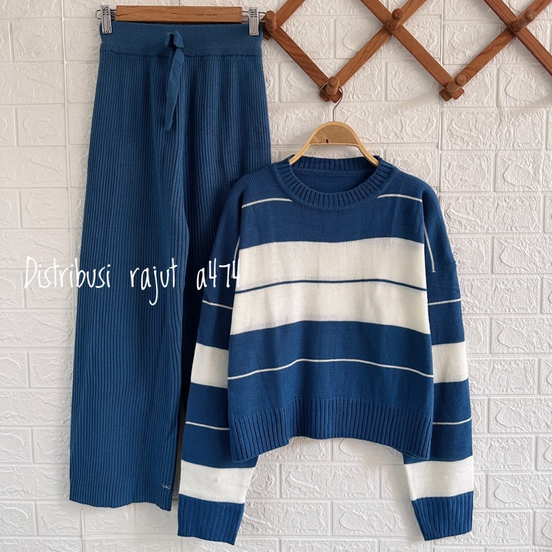 ONESET SWEATER MARTATA SETELAN CELANA KULOT RAJUT