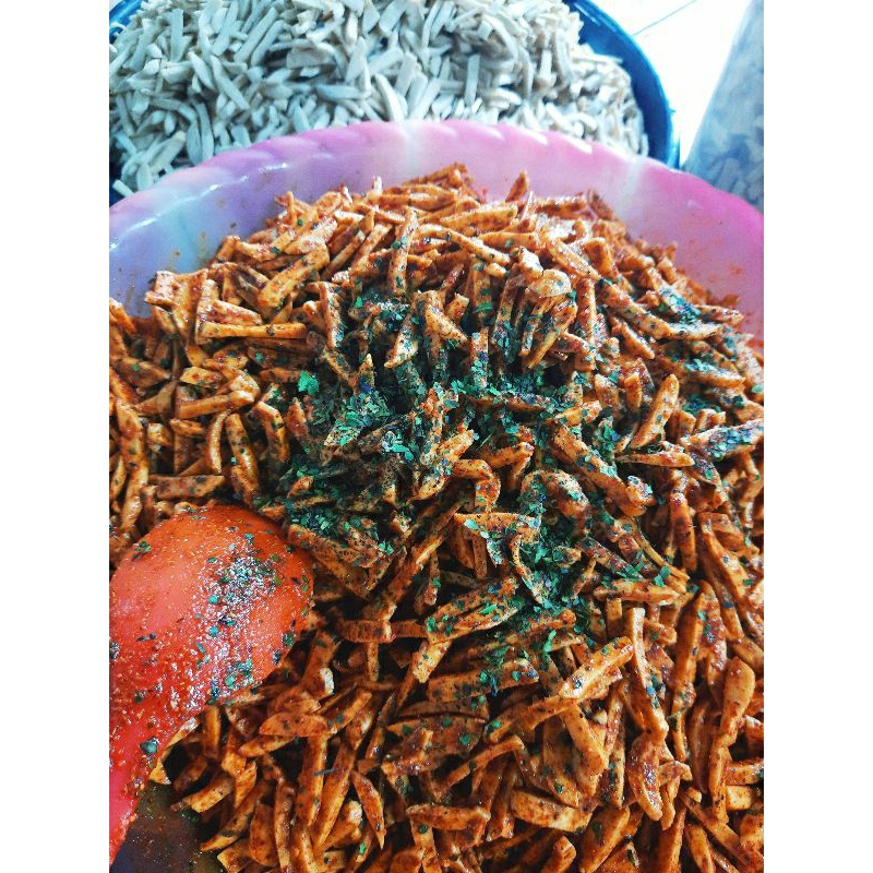 

Basreng pedas manis daun jeruk