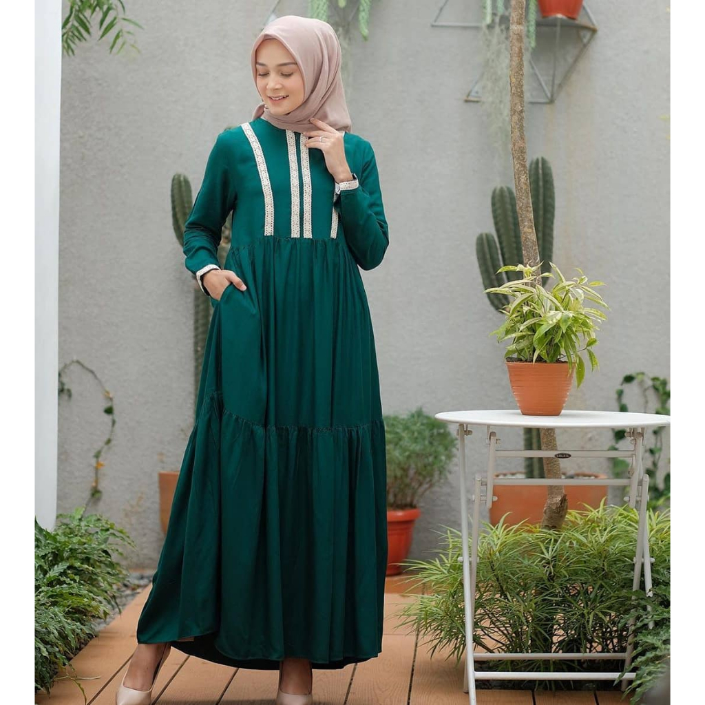 Alexa Dress Maxy