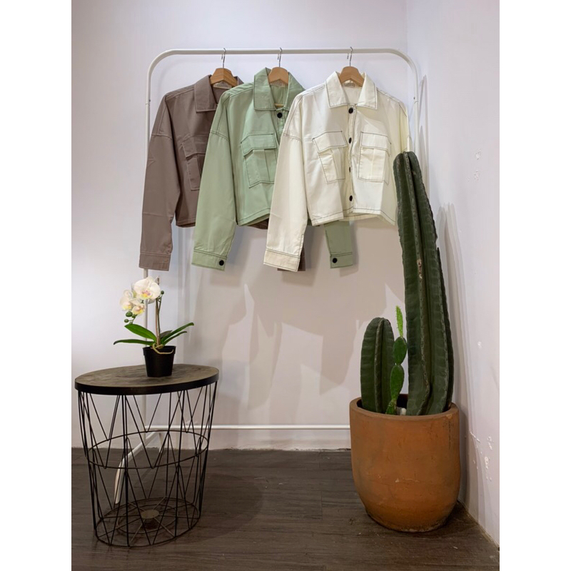 Jaket shirt crop oversize kemeja jaket crop oversize