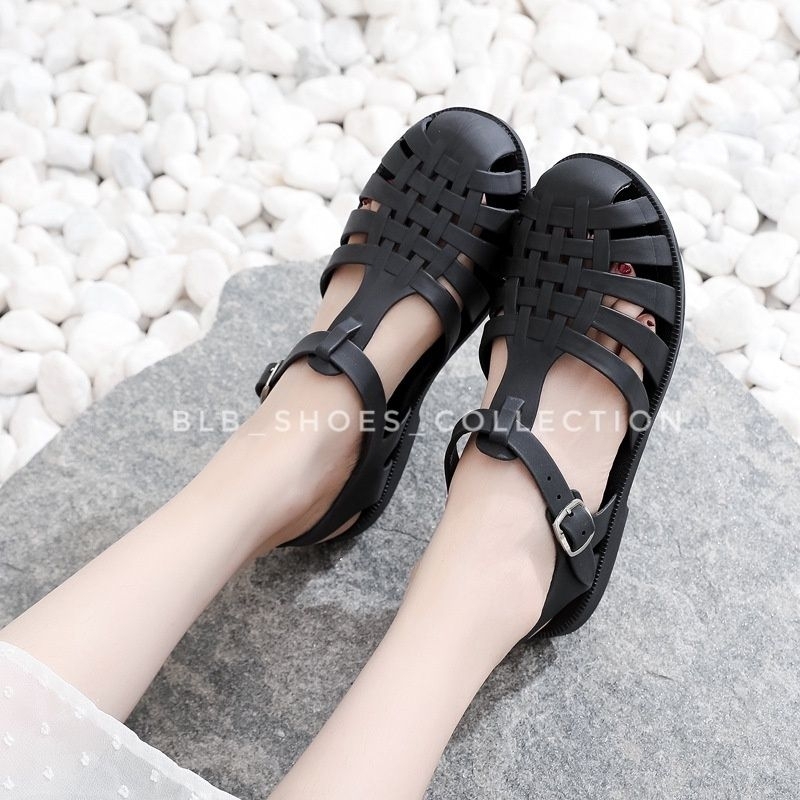 Sandal Wanita Sandal Jelly Wanita Sandal Tali Import Wanita Sepatu Sandal Cewek Kekinian Sandal Keret Perempuan Trendy Sandal Gunung Wanita Nyaman