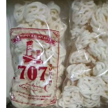 

Kemplang Sanggul Kualitas No.1 / kerupuk kemplang ikan tenggiri berkualitas khas palembang