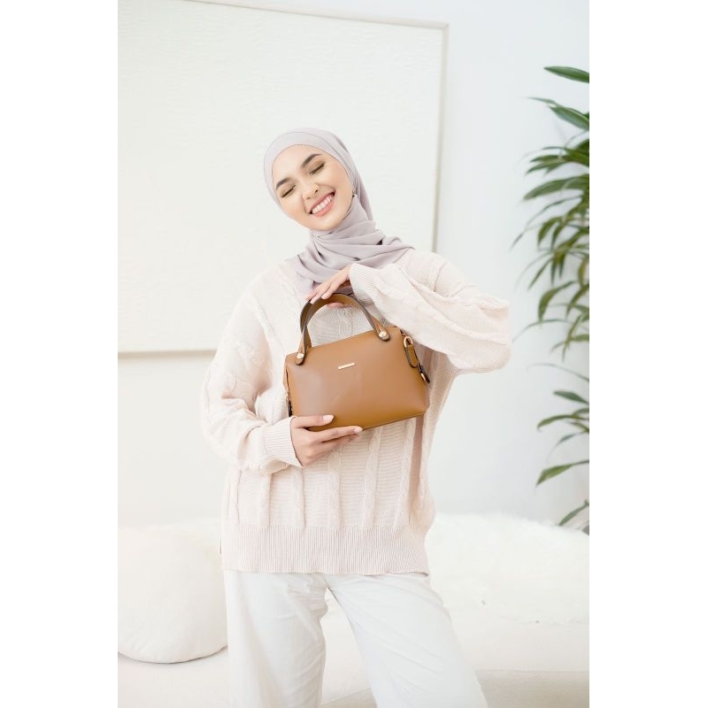 (Free Gift Menarik+DustBag) Sling Bag Flicka Kode S135 Russet