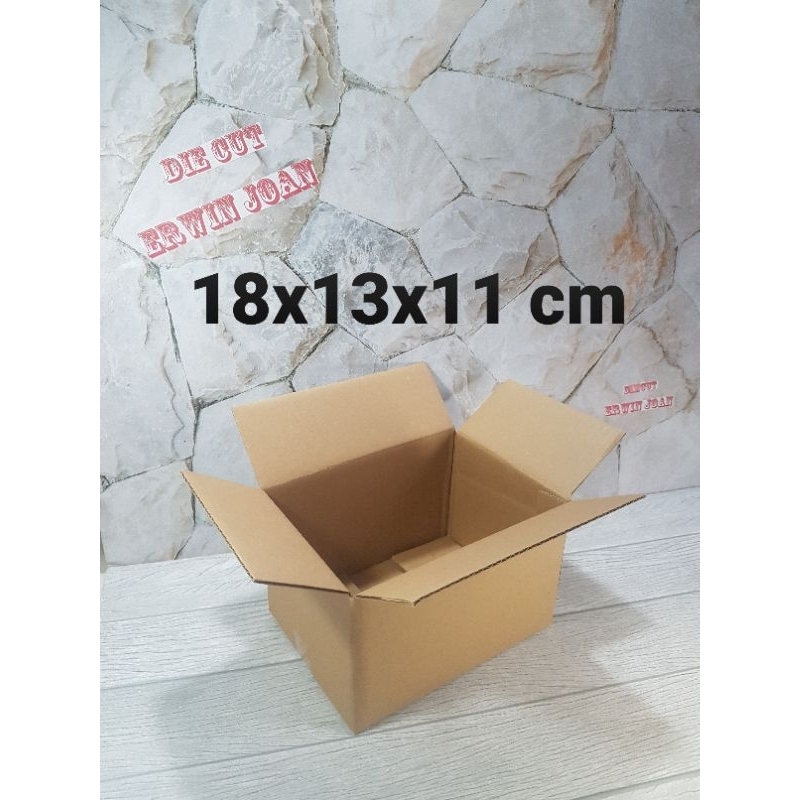 

Kardus / Box / 18x13x11 cm / Karton Polos Baru ST