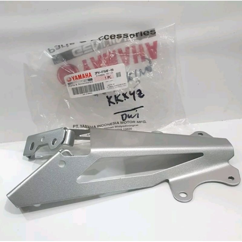 Stay Dudukan Spakbor Belakang Yamaha Jupiter MX King 2PV-F164F-00 original yamaha