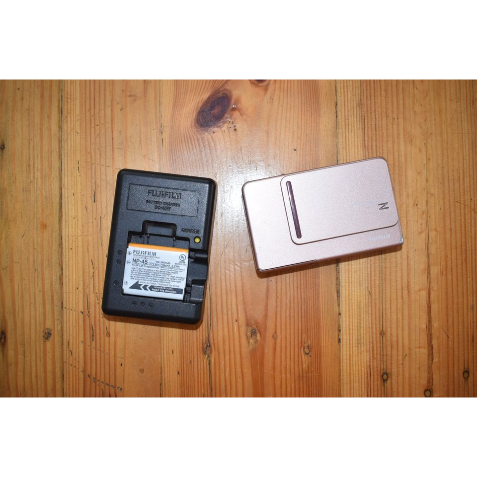 Kamera Fujifilm Z Finepix Z300 Touch Screen