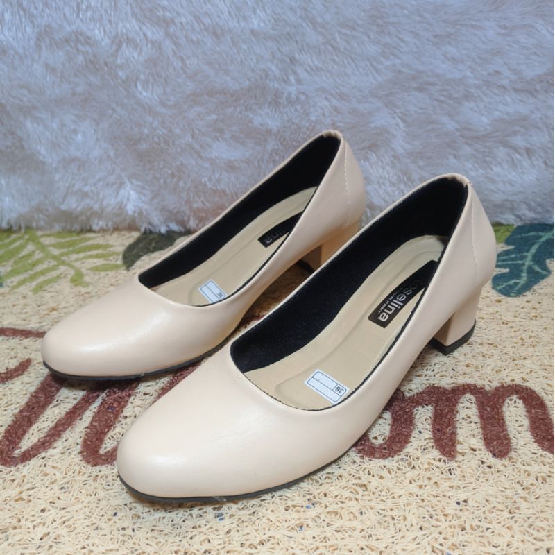 Sepatu pantofel wanita hak 5 cm