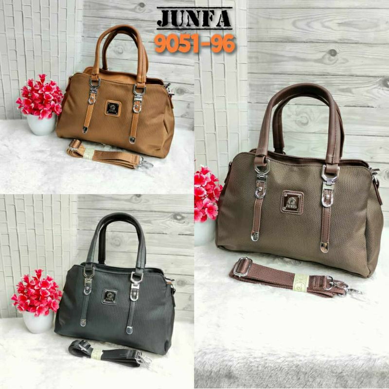 Tas wanita selempang junfa 3 ruang bahan kain kanvas 9051-96