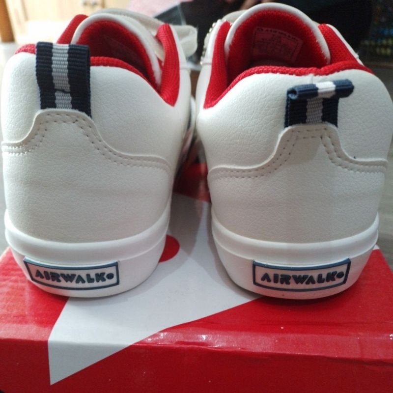 Sepatu Airwalk SEAN JR(B)