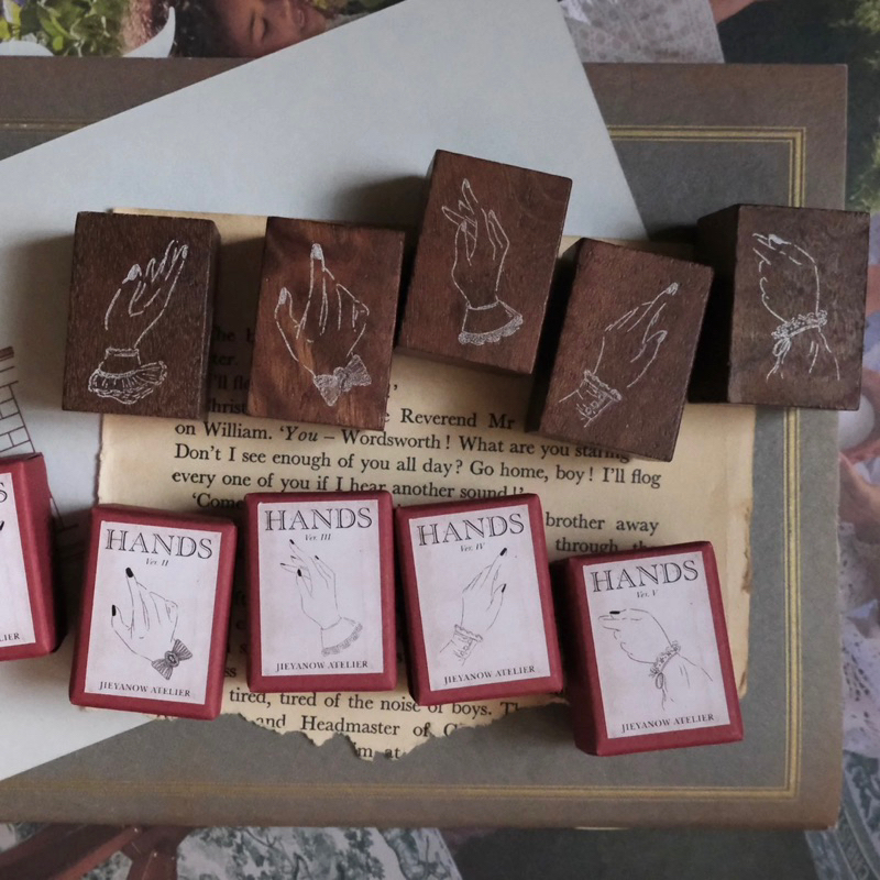 

Jieyanow Atelier Hands Rubber Stamp