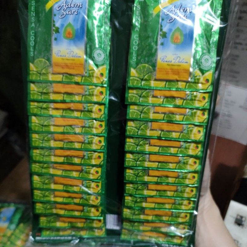 

adem sari pack isi 24