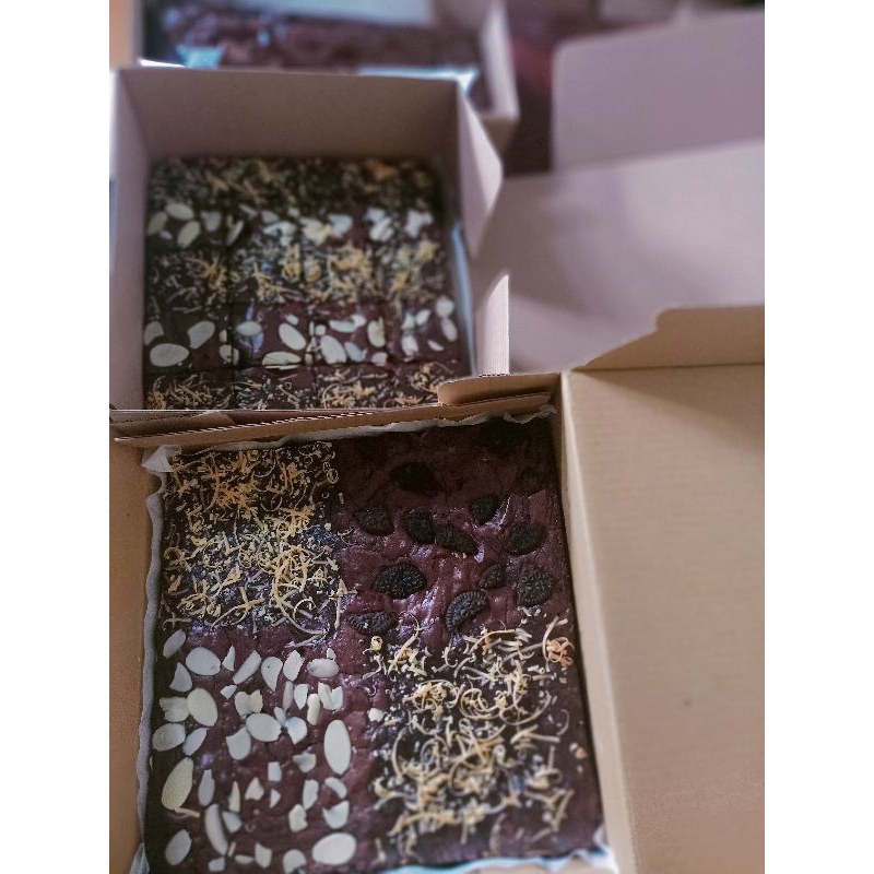 

PROMO FUDGY BROWNIES