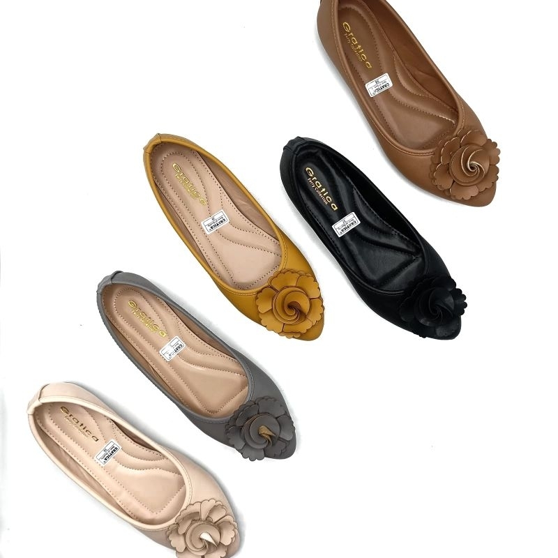 Flatshoes Wanita Gratica Flower Lancip B05.B