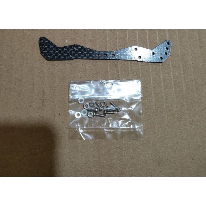 Rep Tamiya 95042 Frp HG Carbon Front Roller Stay ( 1,5mm )